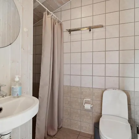Lovely Home In Rudkobing With Wifi * Spodsbjerg