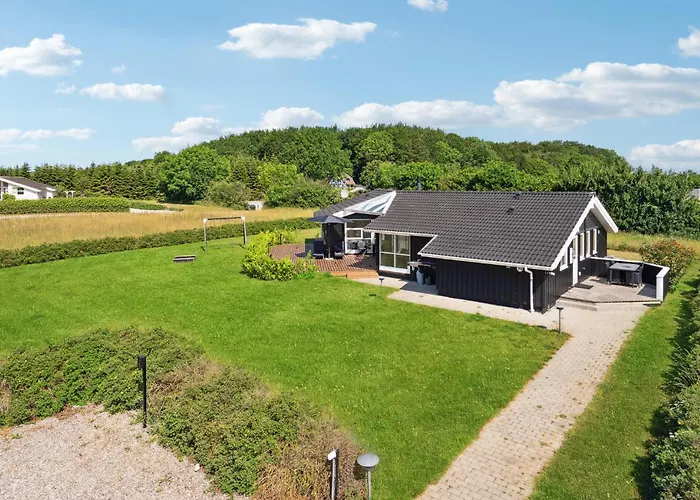 Skovridervaenget Rudkobing Ii